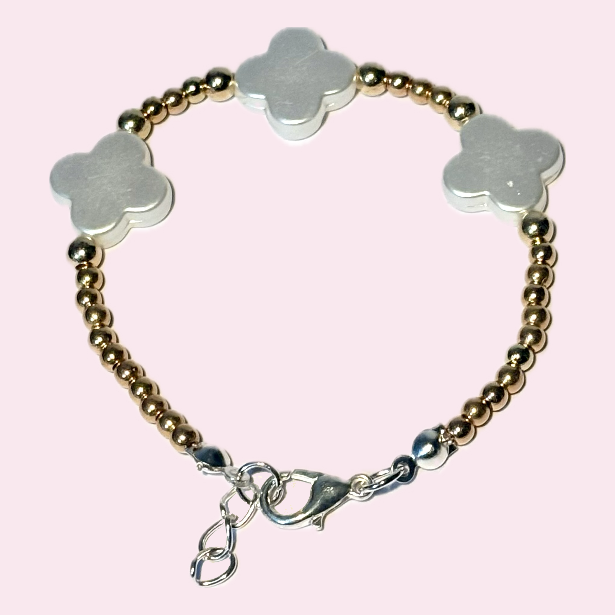 THE TRIPLE CLOVER BRACELET